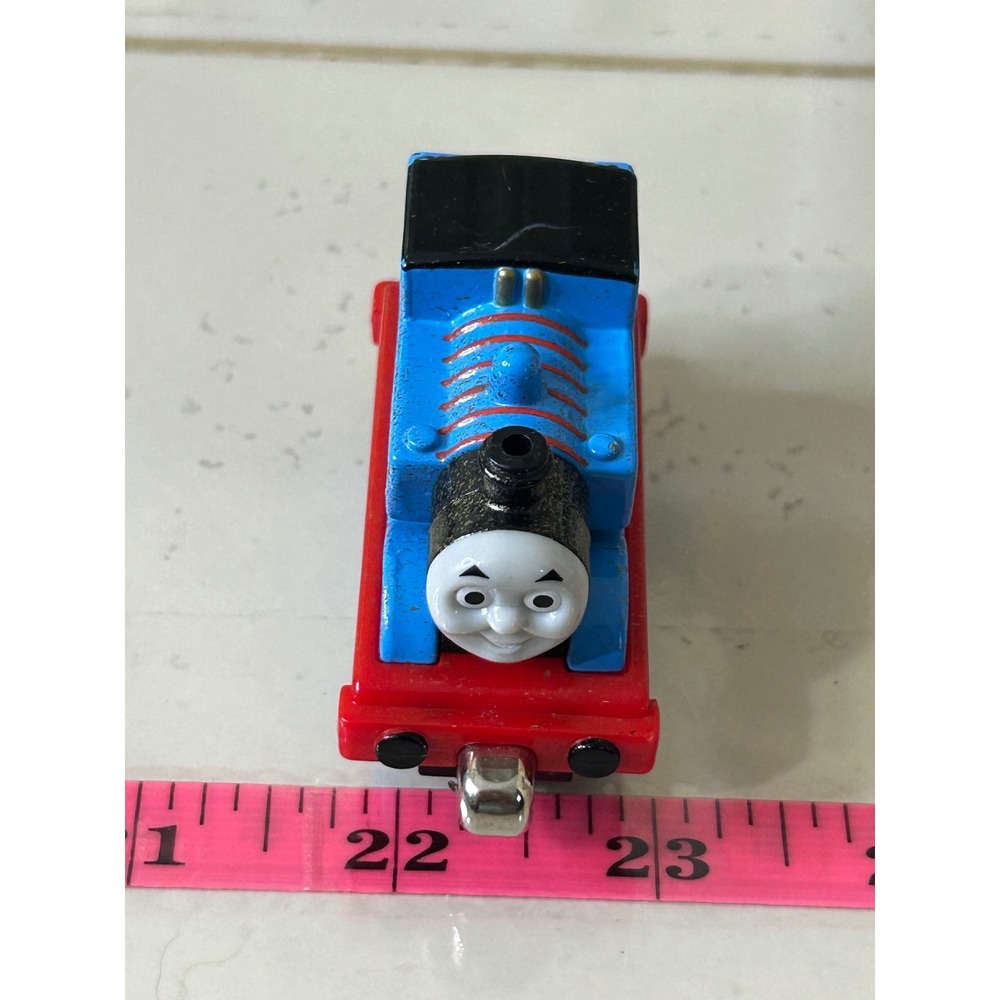 Thomas & Friends Take-n-Play Thomas Die-Cast Metal Magnetic Train T4760 Blue